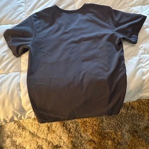 Reposhing! It is a medium, but fit me more like a large. Great condition